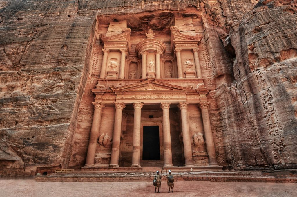 Visit The Seven Wonders