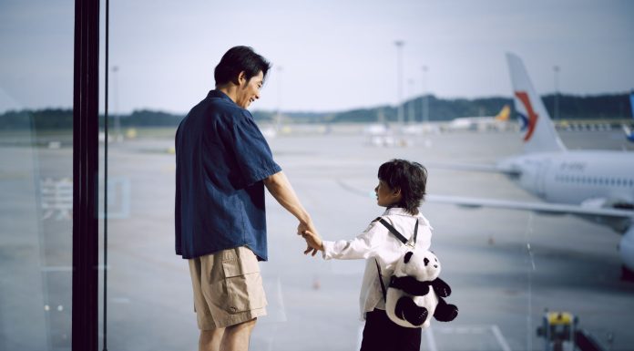 Travelling With Kids, (Image Source: Pexels) Travelling With Kids