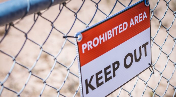 Forbidden From Visiting, (Image Source: Pexels) Forbidden From Visiting