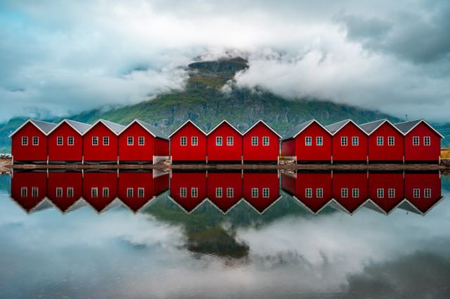 Cottages in Hella area