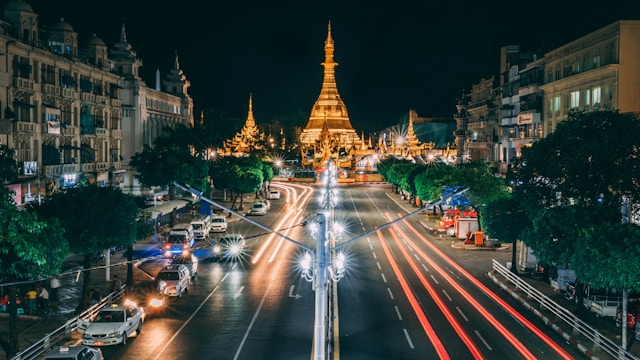 Shwedagon Pagoda in Yangon - Myanmar, Things to See in Myanmar