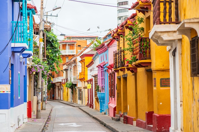 The colorful Cartagena reasons to visit colombia