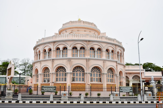 Vivekananda House