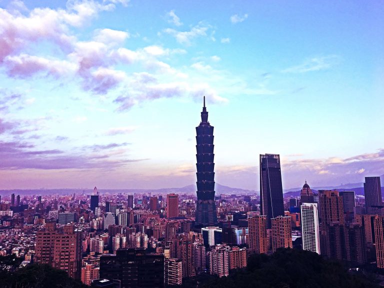 My Taiwan Travel Guide: Road Trips, Coffee Shops, Night Markets, Parties And Then Some