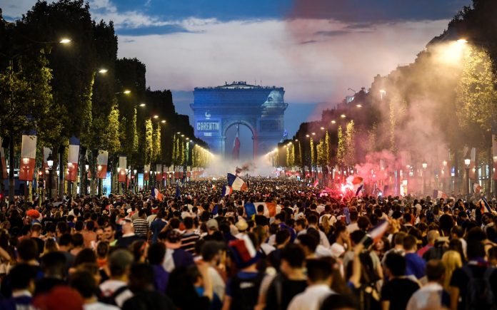 French-world-cup-win-paris-2018 French world cup win paris 2018