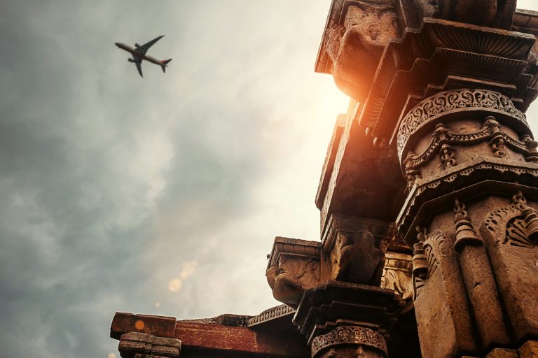 Travel Expectations Vs Reality – How Pictures Lie To Us