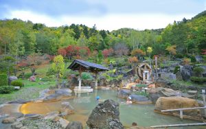 The scenic open-air setting of Hoheikyo Onsen