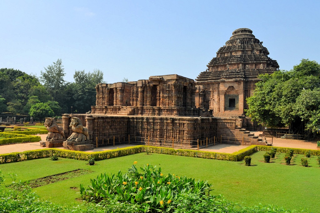 Konark Sun Temple places to visit in orissa