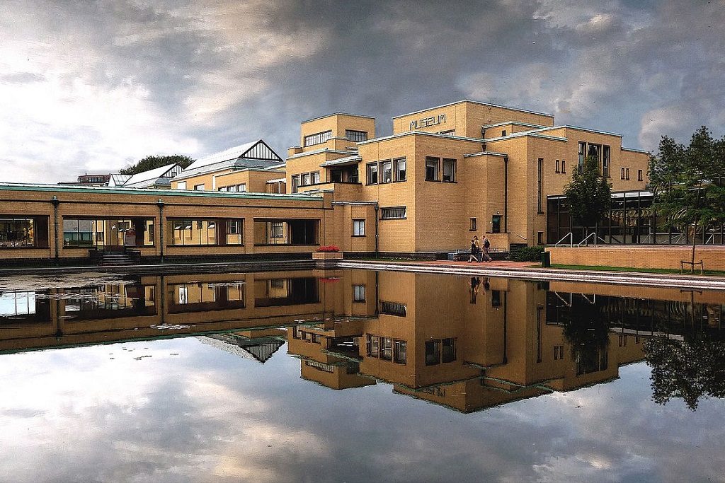 gemeentemuseum in the haag