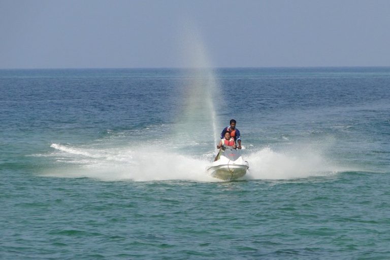10 Of The Best Water Sports In Goa That You Must Try