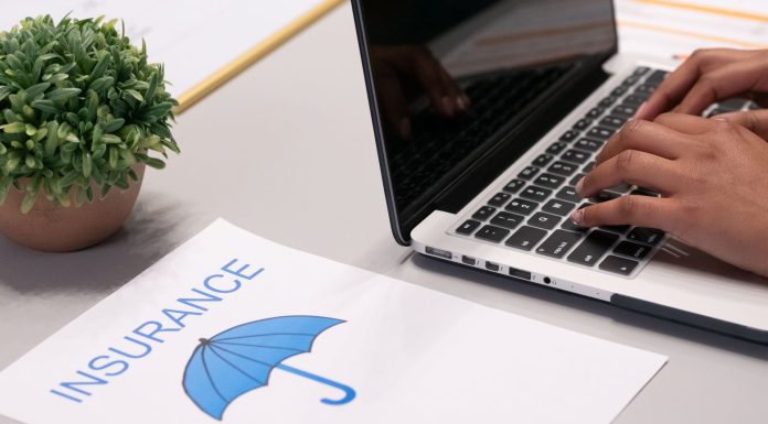 Travel Insurance, (Image Source: Pexels) Travel Insurance