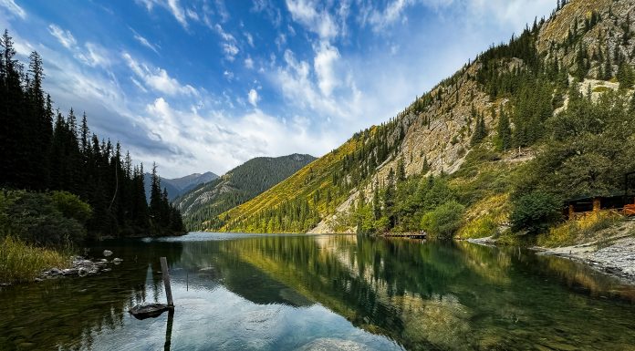 Beautiful Lakes Near Almaty (Image Source: Unsplash) Beautiful Lakes Near Almaty