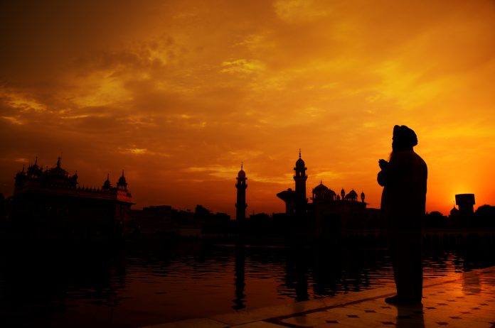 Pakistan sends recommendations on Kartarpur corridor to India; Lays out 14 conditions for using the corridor visa-free travel of Indian Sikh pilgrims