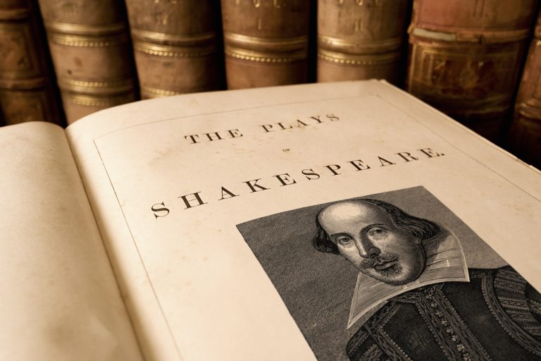 Visit These 10 Destinations Where Shakespeare’s Plays Were Set