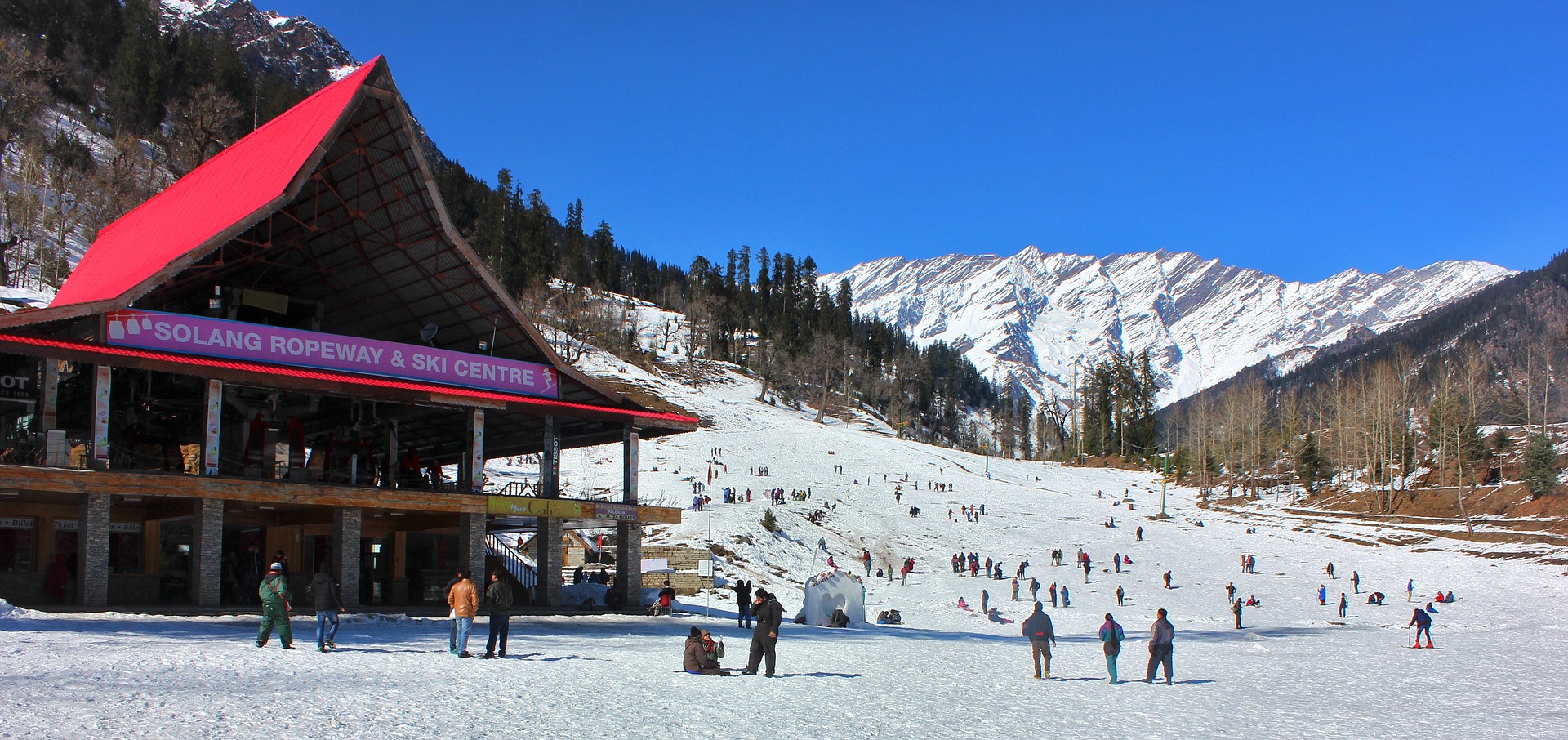 best places for skiing, solang valley