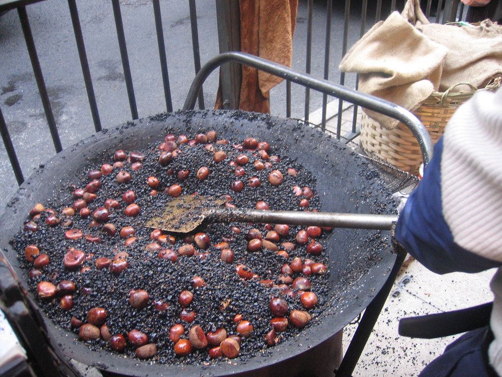 street food in hong kong