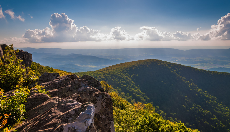 Evening view from cliffs on Hawksbill Summit, in Shenandoah National Park, Virginia.