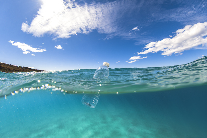 Reduce or avpid plastic use to be a responsible traveller 