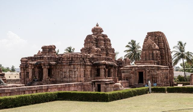 Vaidyeshvara Temple, 1000 AD at Talakad