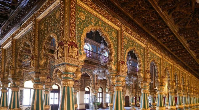 Maharajahs Palace in Mysore, (Image Source: Pexels) Maharajahs Palace in Mysore