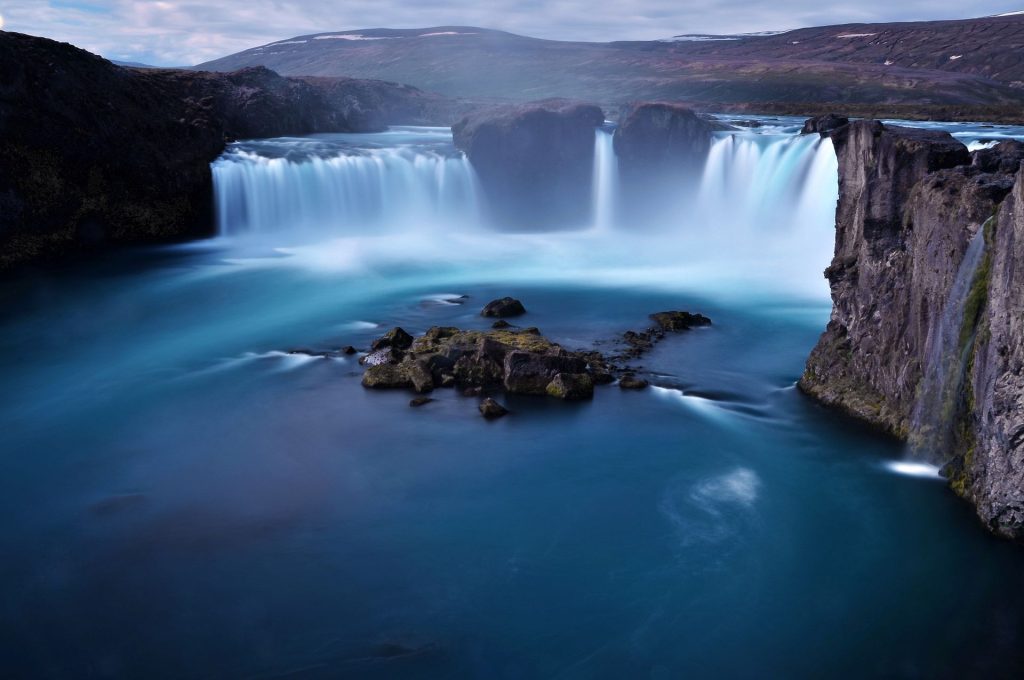 famous waterfalls