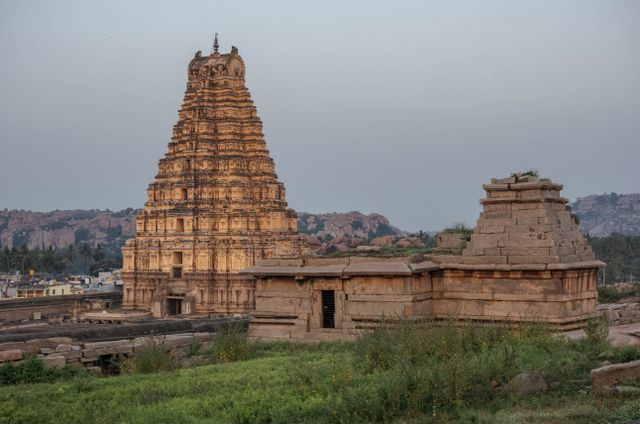 Visiting Hampi Virupaksha Temple, ancient temples in India