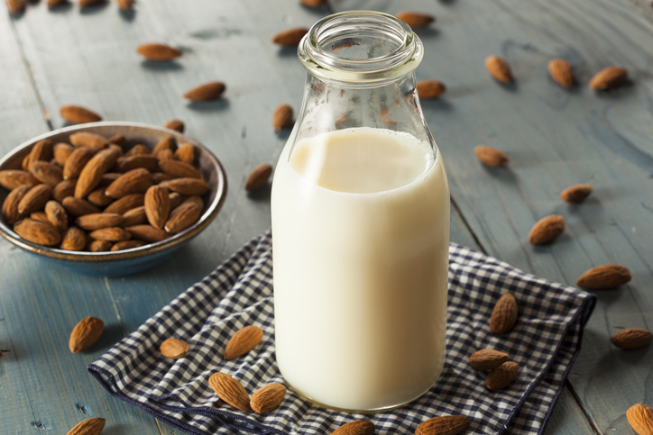 Almonds and almond milk