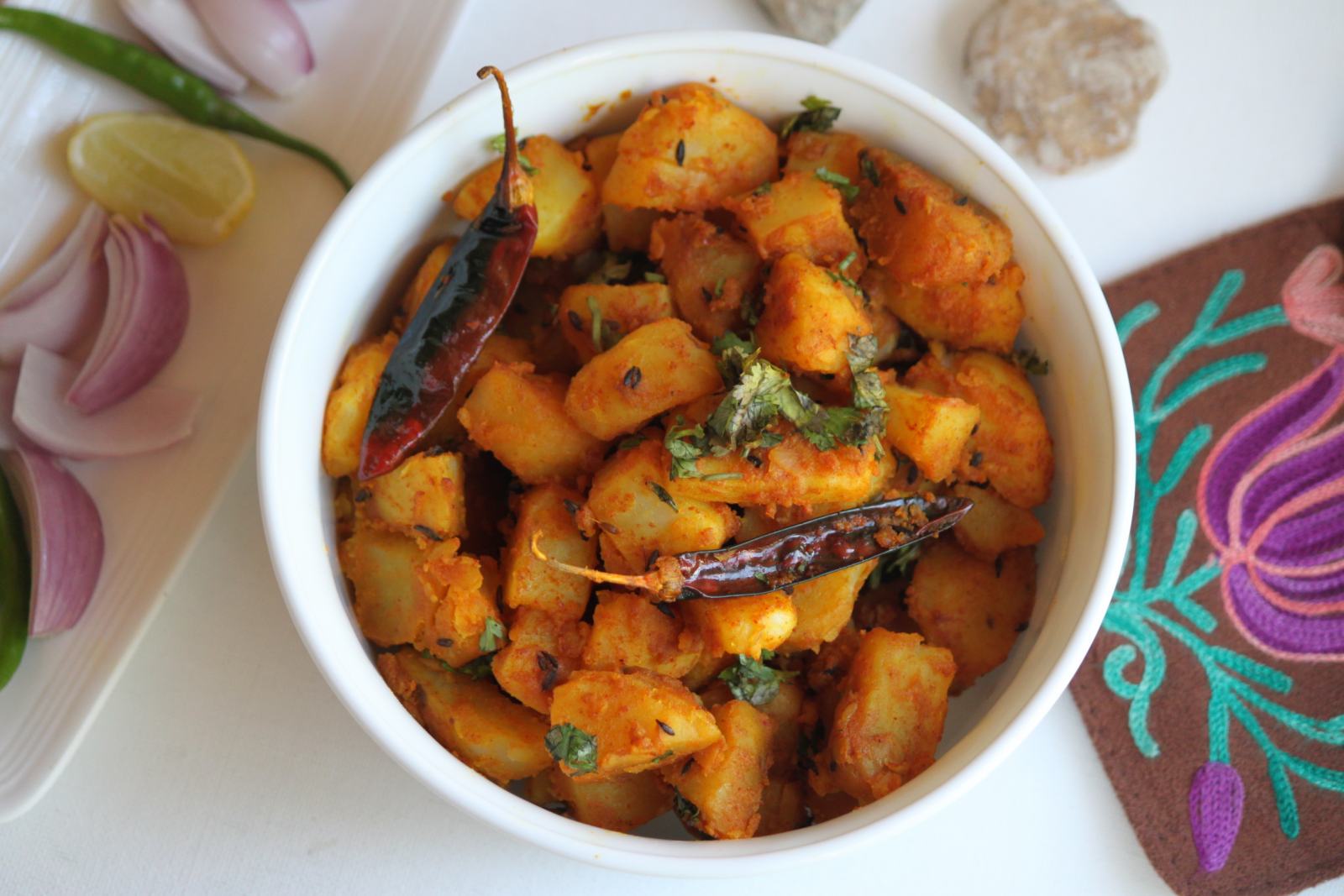 Aloo Gutke, Indian breakfast from Uttarkhand