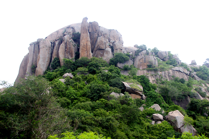 Interesting rock formation on hill at Ramagiri near Ramanagara, Karnataka, India, Asia