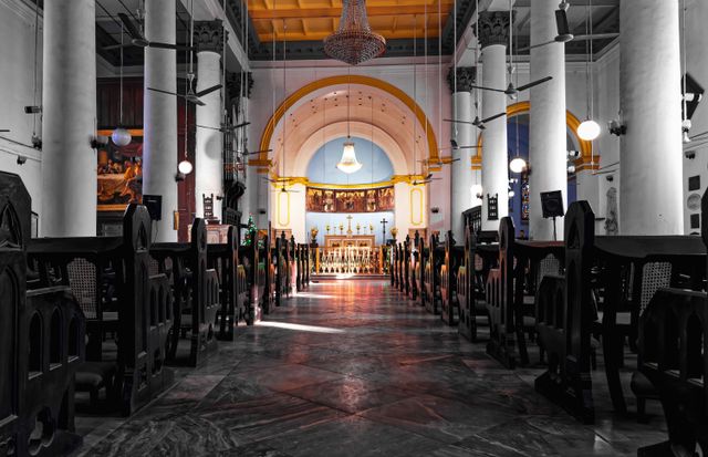 functioning Roman Catholic church of Lansdowne