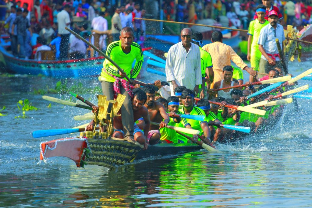 snake boat races in kerala