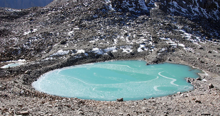 Hot Springs of Gaurikund: Uttarakhand