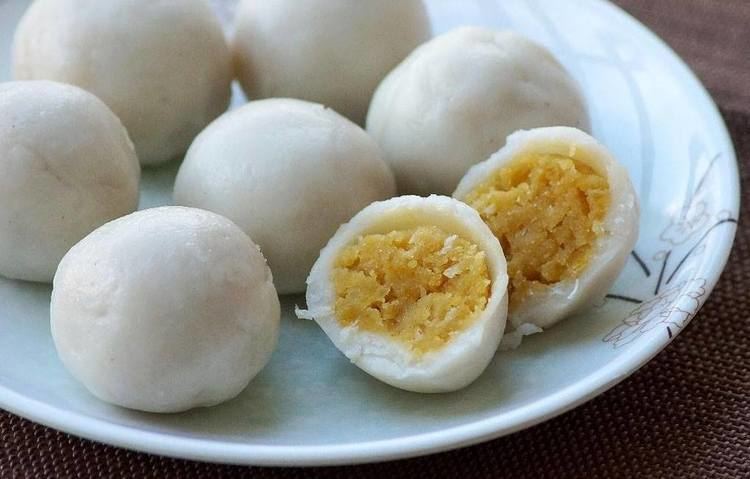 Famous food in Odisha - Manda Pitha