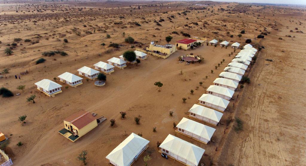 desert camps of jaisalmer