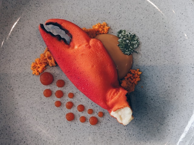 Elegant plating of crab