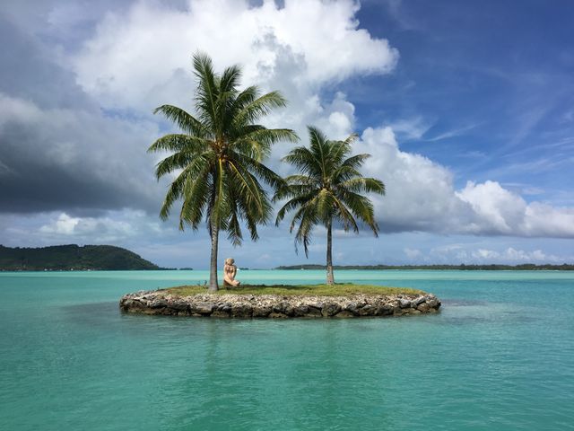Bora Bora Islands is one crystal clear beach