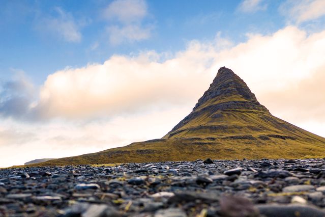 Kirkjufell Mountain