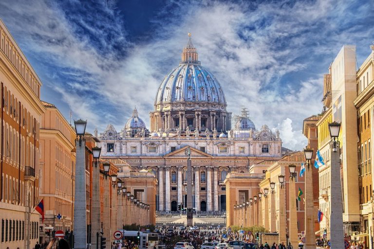 Vatican City: A Complete Guide To The Holy Land