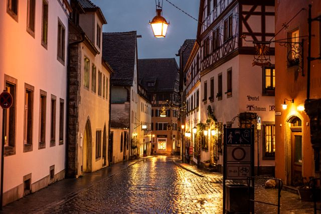 rothenburg at night