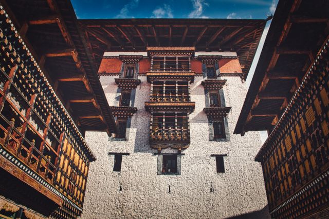 Rinpung Dzong, a marvellous fortress-monastery is a stunning architecture.