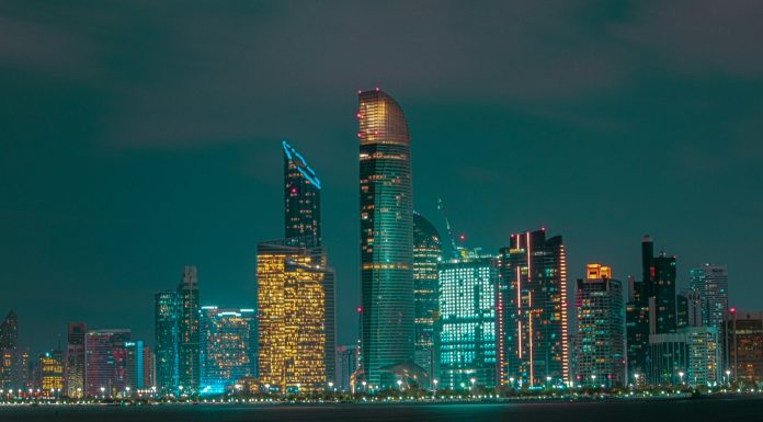things to do in abu dhabi, (Image Source: Unsplash) things to do in abu dhabi