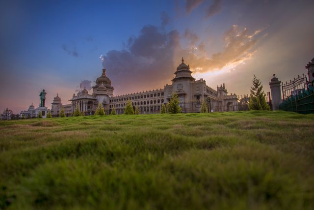 a popular landmark in the Garden City