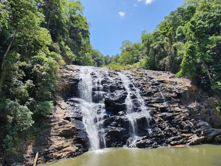 Top 14  Waterfalls Near Bangalore:  A Journey Through These Cascading Beauties