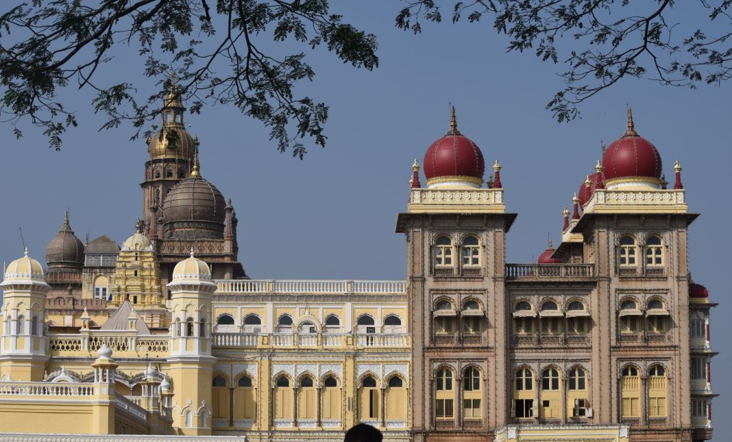 jaganmohan palace