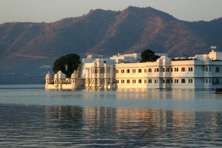 22 Enchanting Things To Do In Udaipur That Will Make You Fall In Love With The City