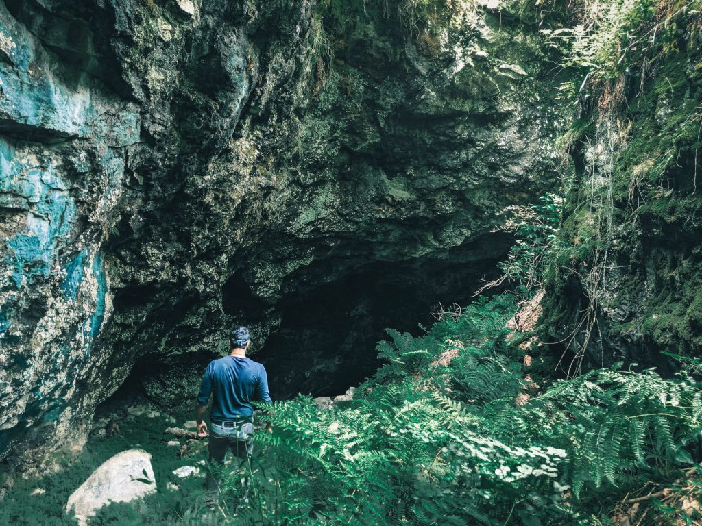 guna caves