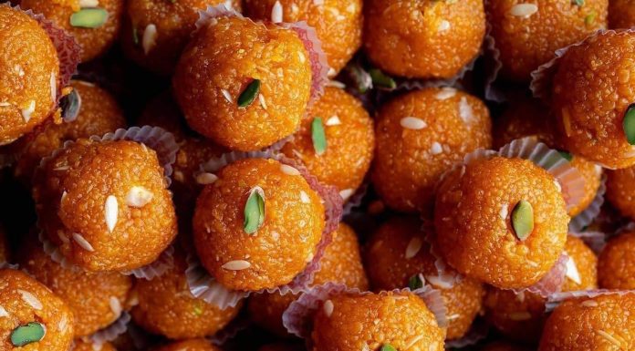 Sweets for Diwali, (Image Source: Pexels) Sweets for Diwali