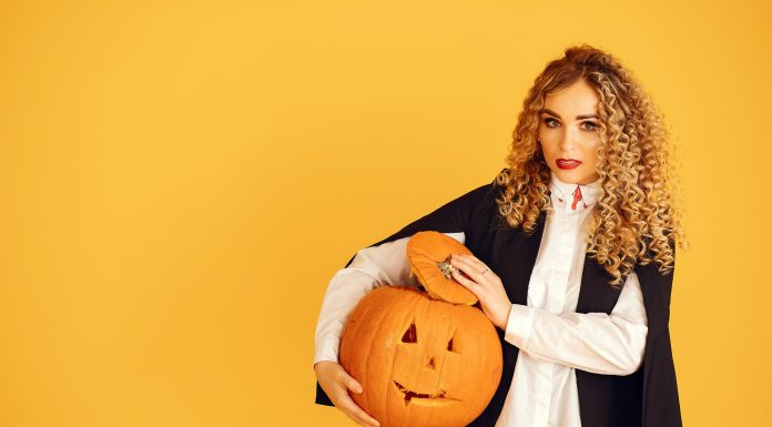 Halloween Costume Ideas, (Image Source: Pexels) Halloween Costume Ideas