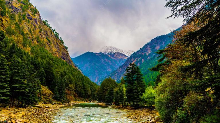 Plan Your Parvati Valley Trip With Our Complete Guide