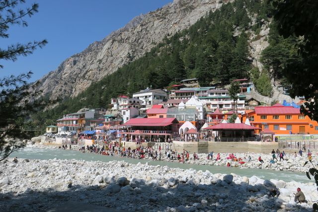 religious places in kasol to visit